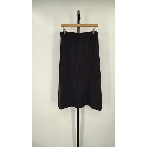 Quince Dresses & Skirts - Quince Women Mongolian Cashmere Midi Skirt Black L